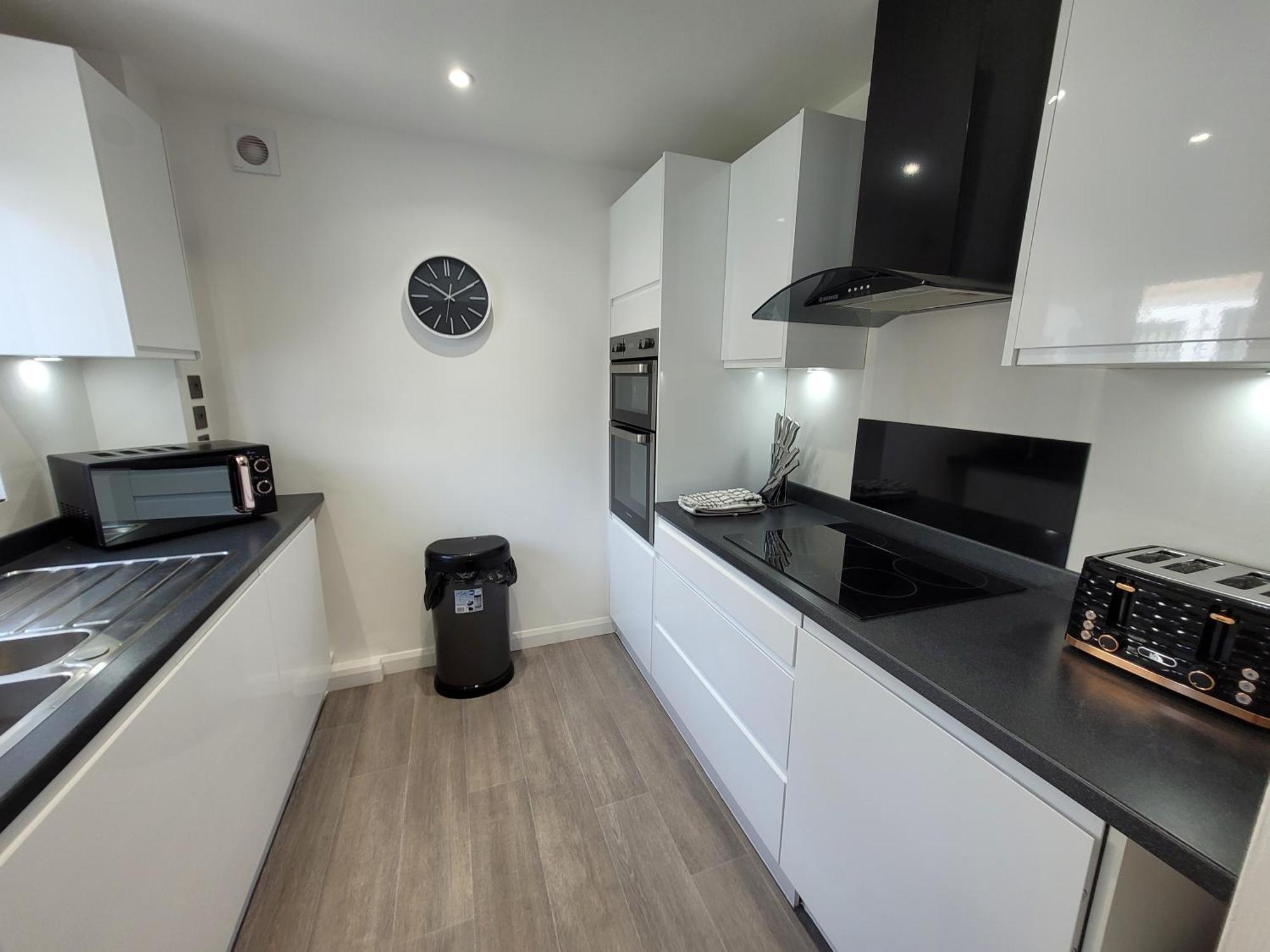 Bumblebee Bungalow - With Separate Office And Gaming Space By Catchpole Stays Colchester Dış mekan fotoğraf